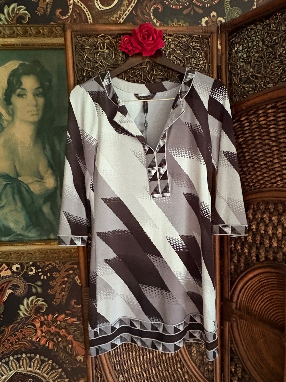 BCBGMAXAZRIA Geometric Print Tunic Dress XS Gray Black Shift Dress NWT